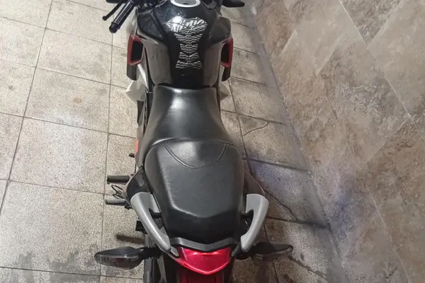 مگلی  200R