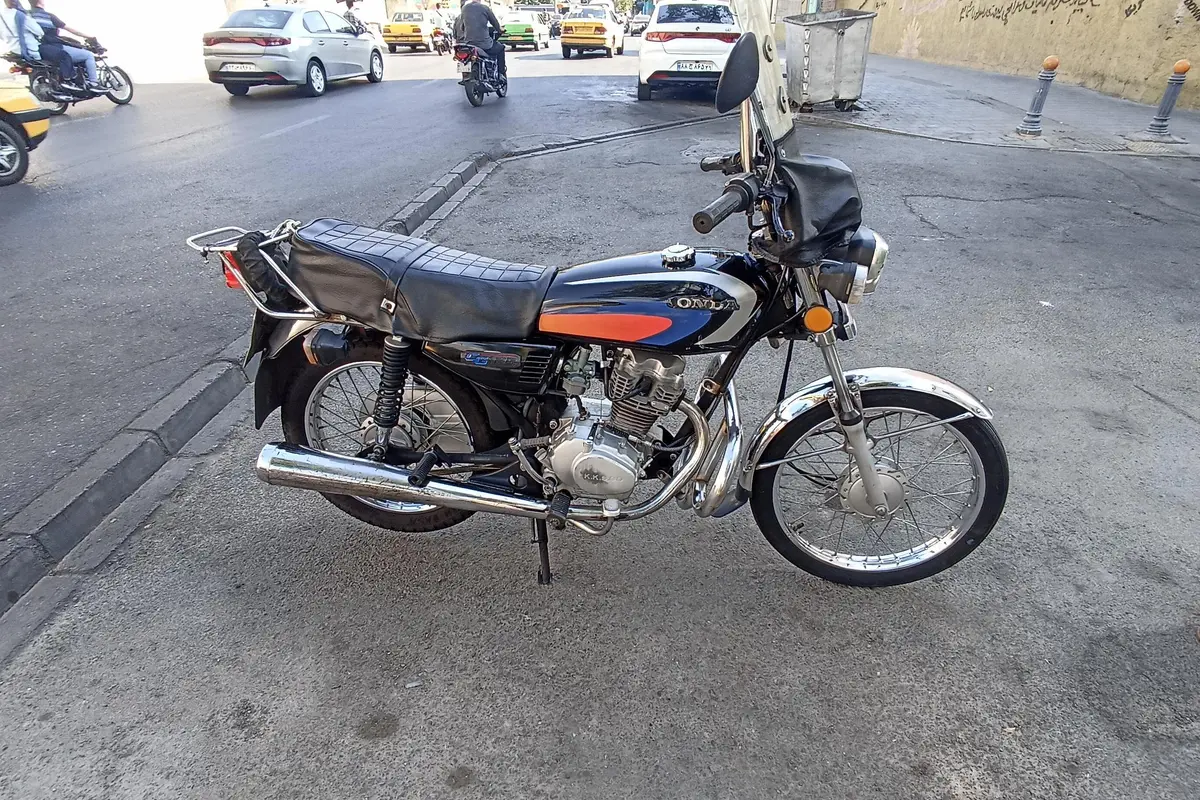 کیان،  125