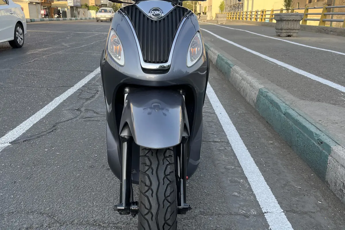 اس وای ام  200
