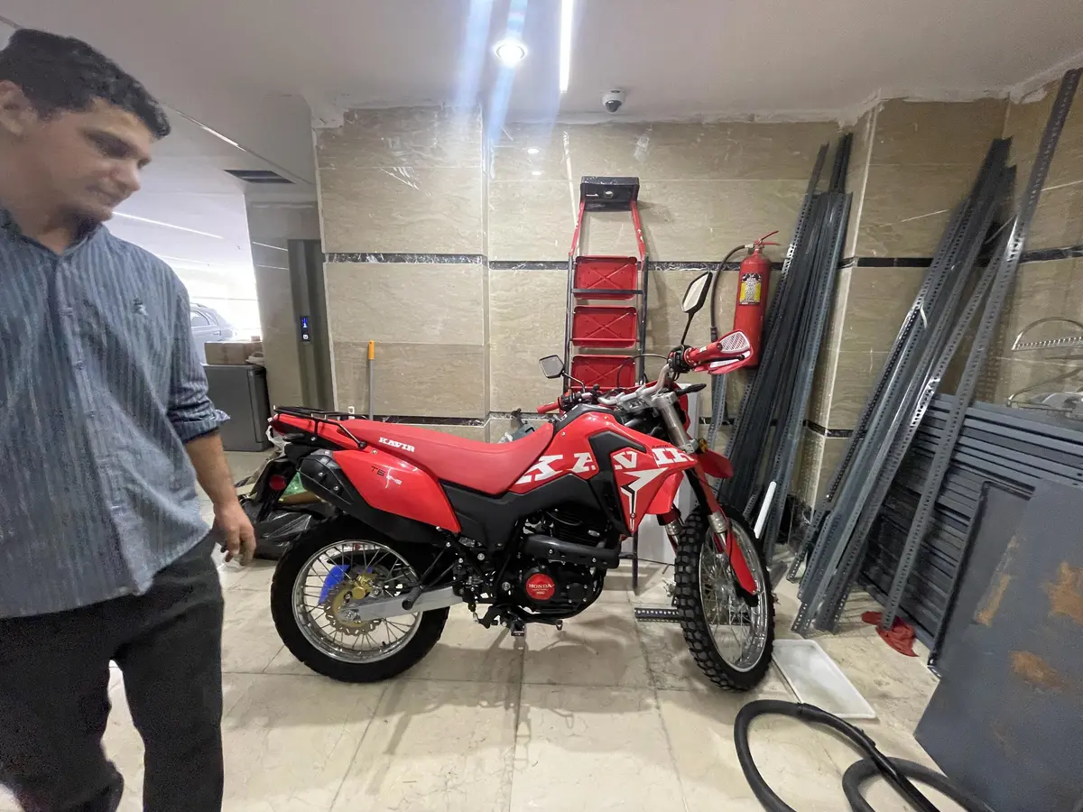کویر موتور،  250