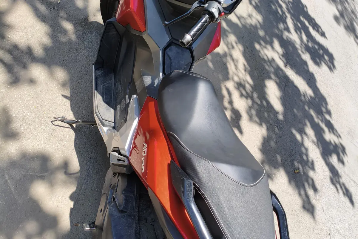 هوندا  ADV 150