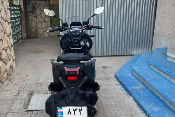 اس وای ام  ADV 175