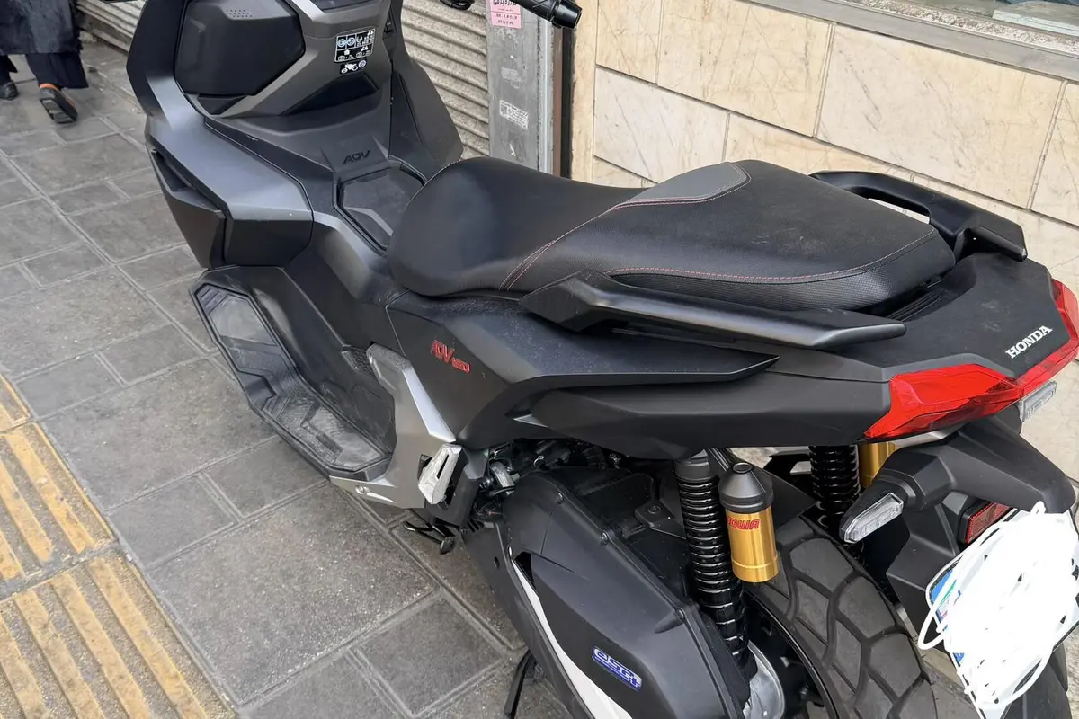 هوندا،  ADV 160