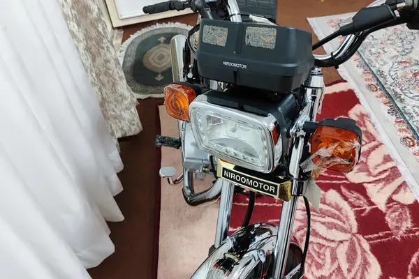نیرو موتور شیراز  پرواز 200
