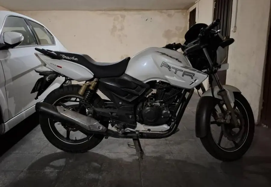 تی وی اس، آپاچی 180