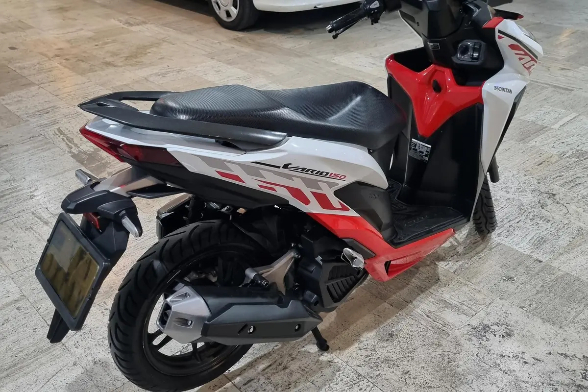 هوندا،  کلیک 150