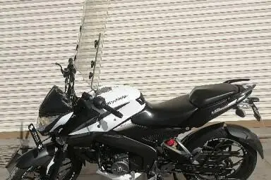 باجاج،  پالس 160NS