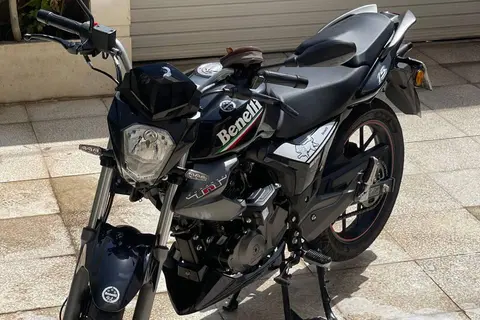 بنلی، TNT 150