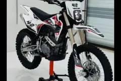 جهان رو، CRX 225