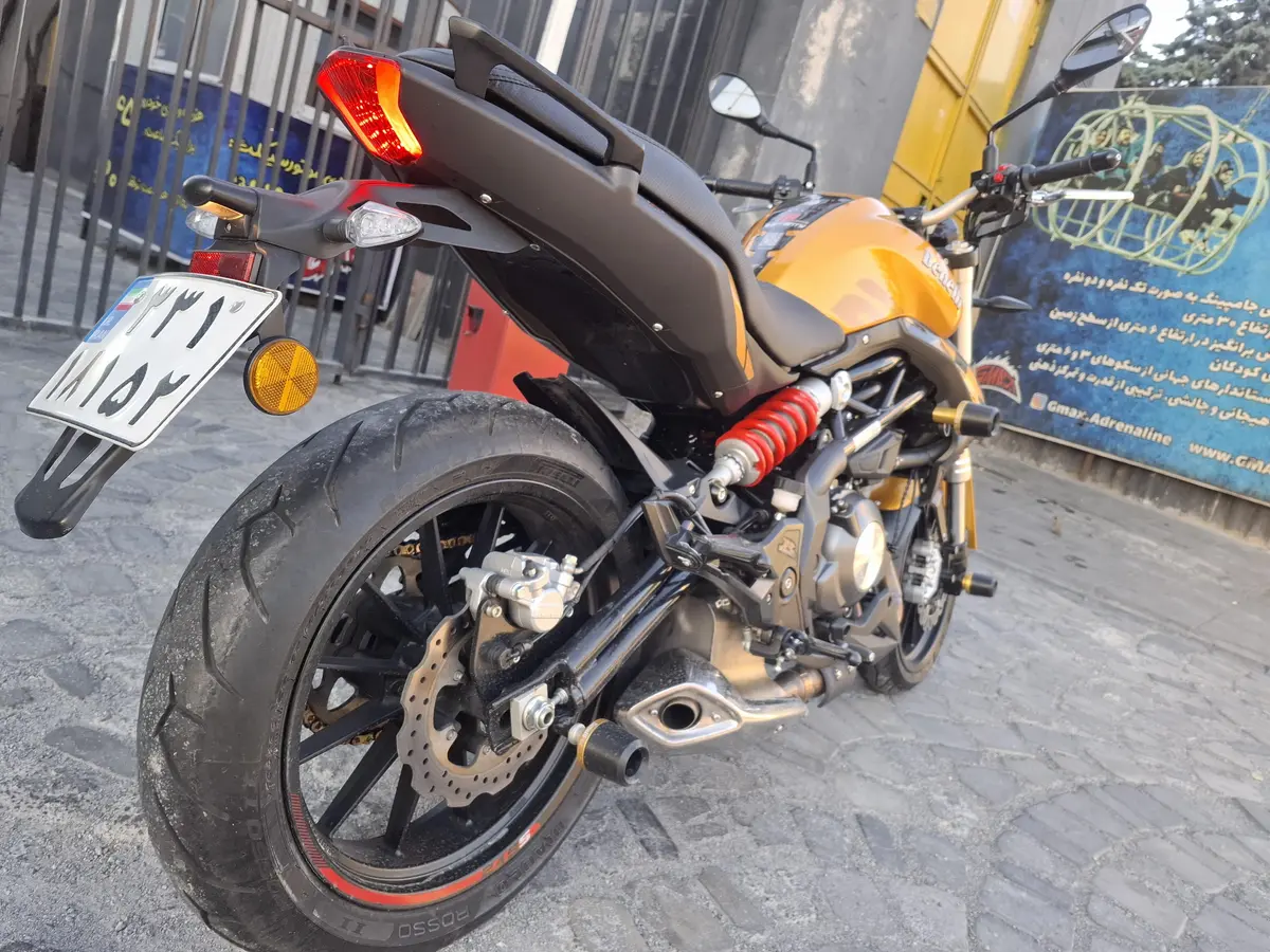 بنلی،  TNT 249S