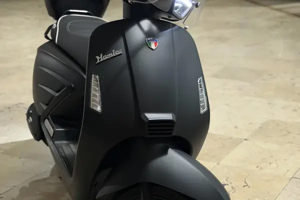 جهان همتا  همتاز RS150