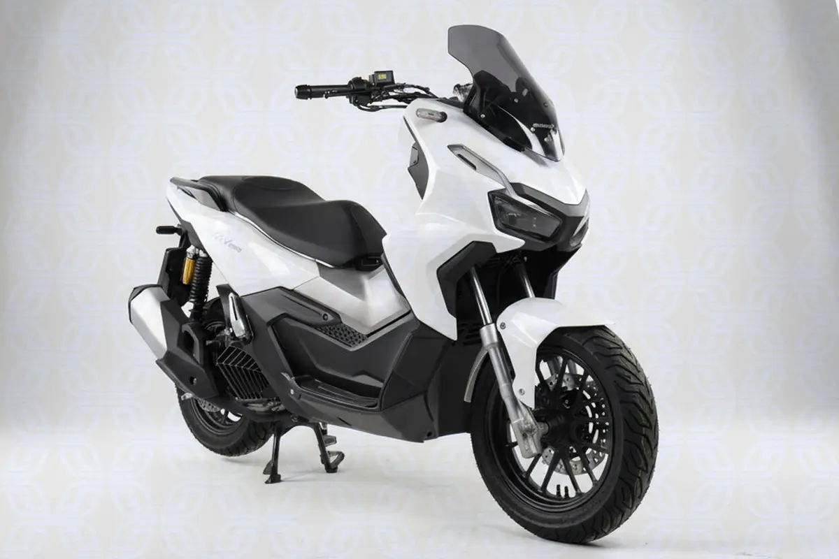 هوندا،  ADV 160