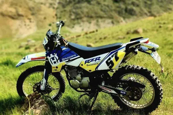 کی تی ام  RC200