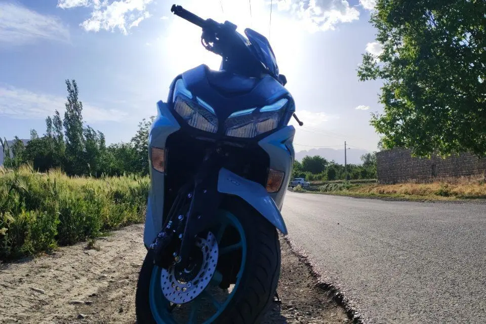 جهان همتا،  بلنتا VLX170