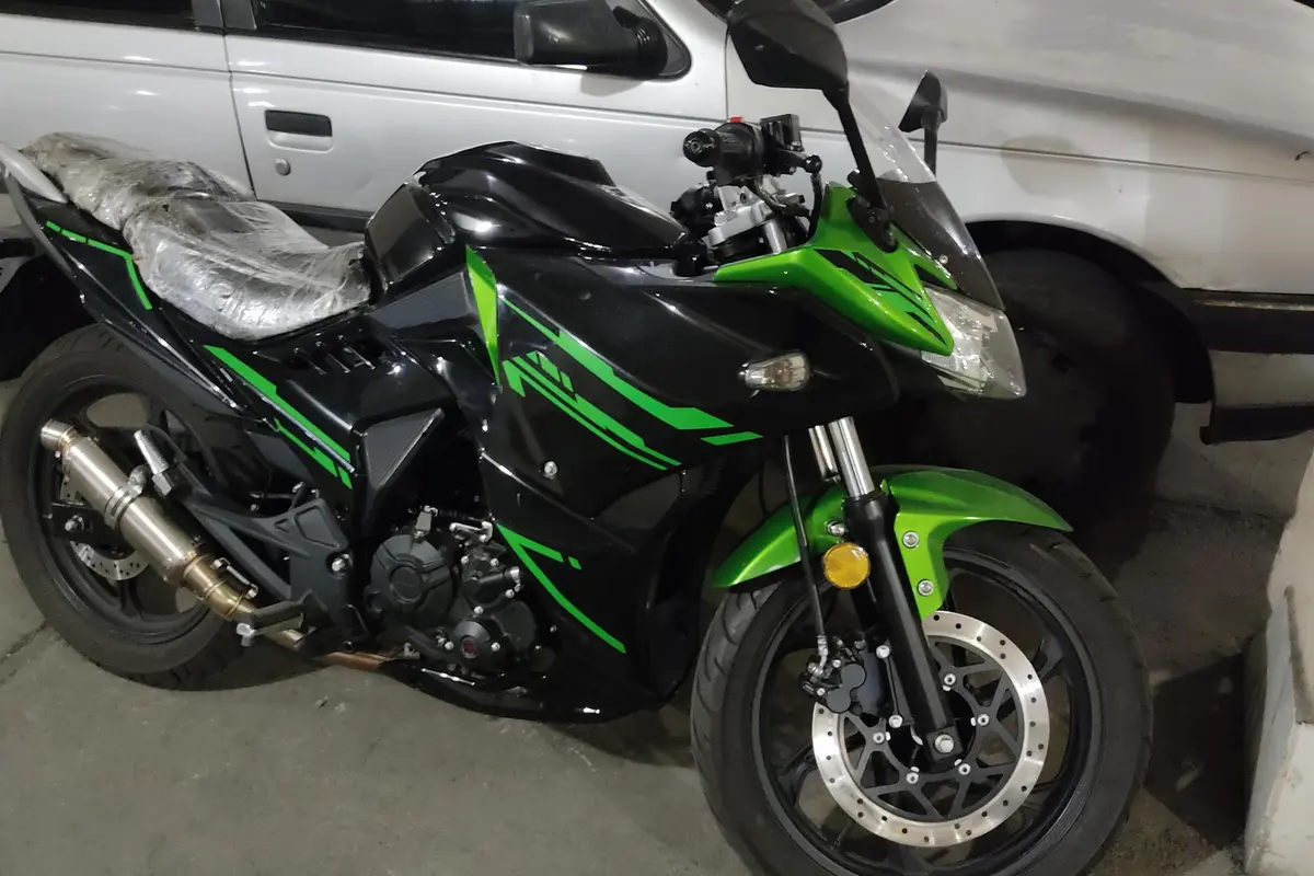 مگلی،  200R