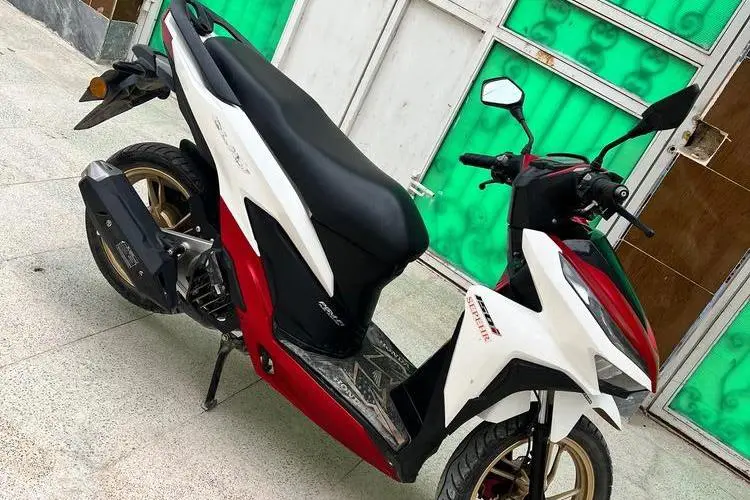 سپهر خودرو،  کلیک 150