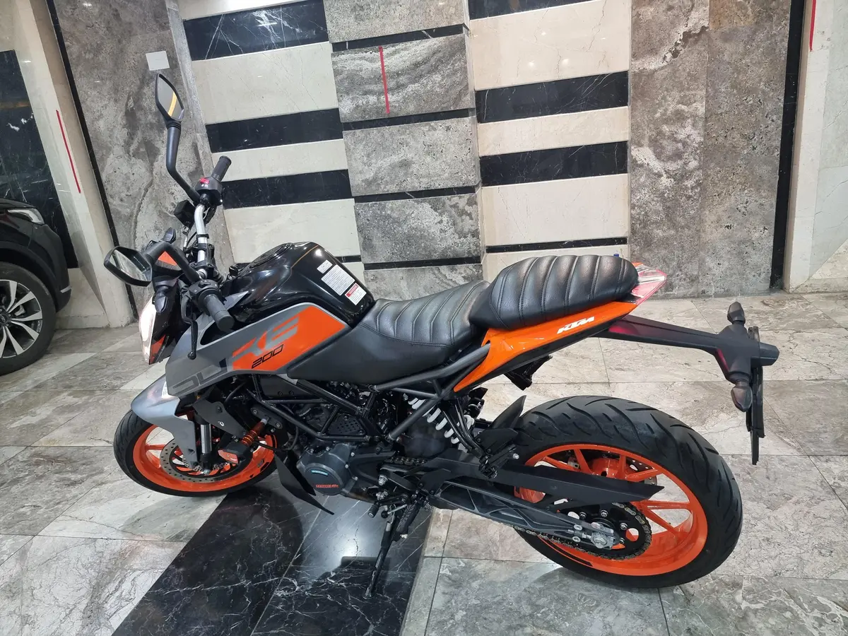 کی تی ام،  دوک 200