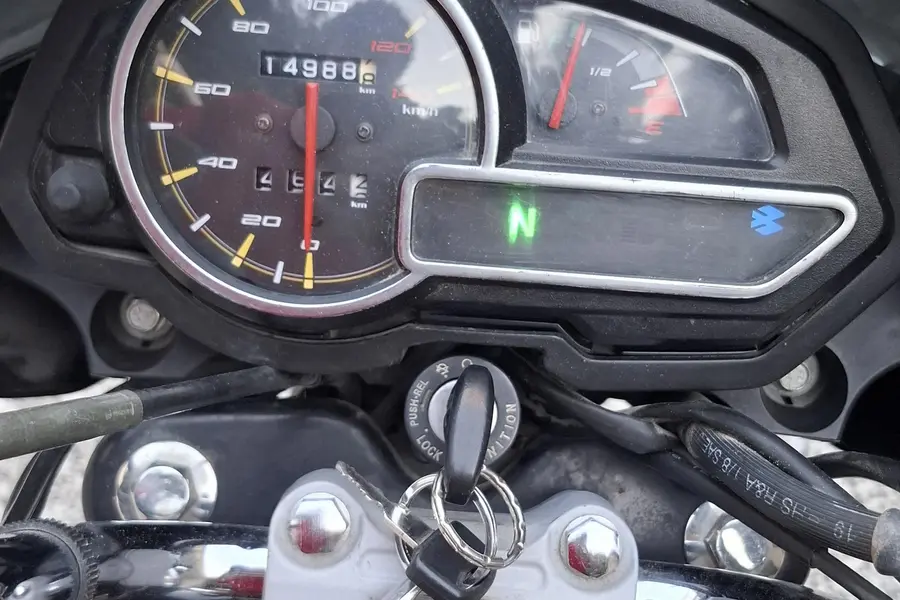 باجاج، دیسکاور 125