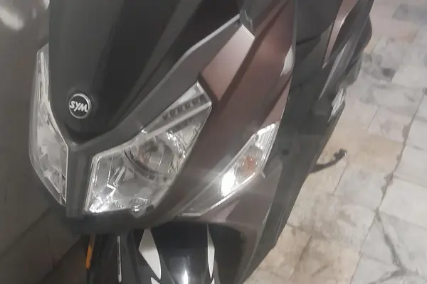 اس وای ام  گلکسی J 200