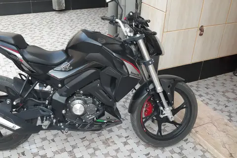 بنلی، TNT 180S