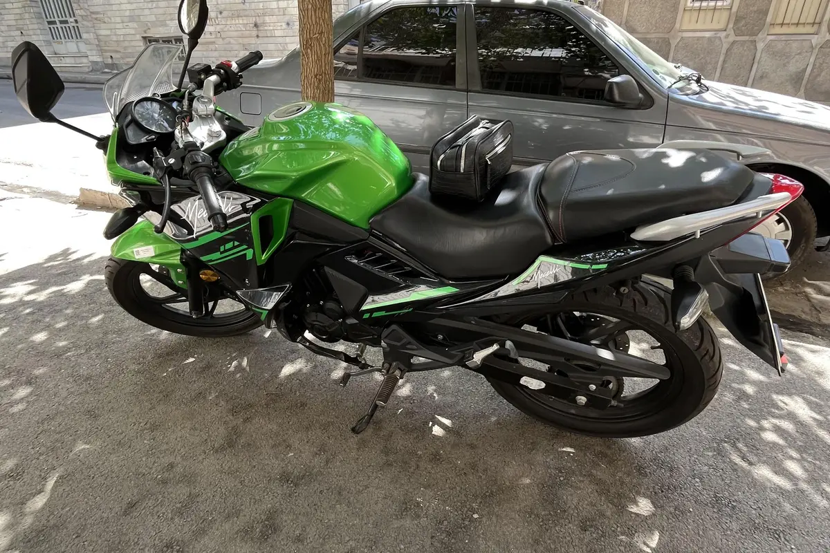 کویر موتور،  مگلی 200
