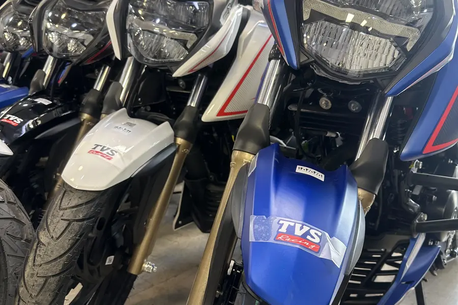 تی وی اس، آپاچی 200