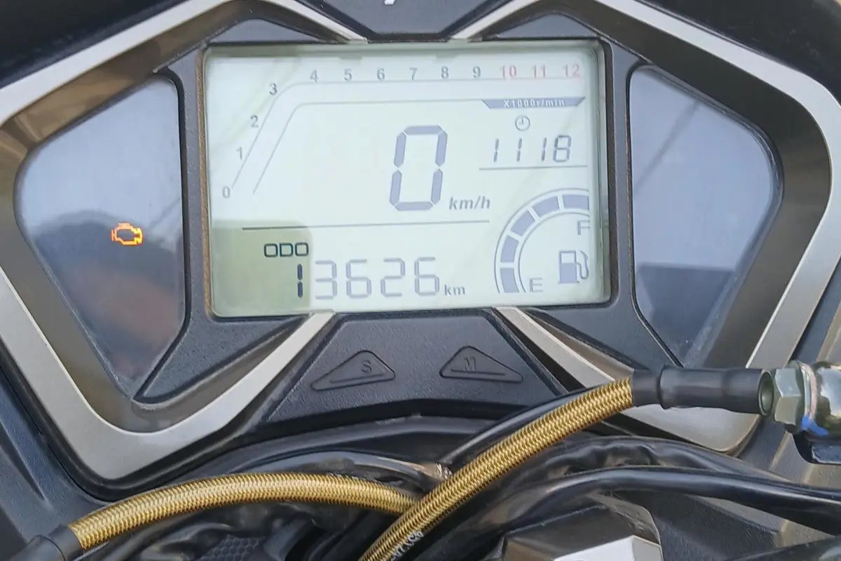 اس وای ام،  گلکسی J 200