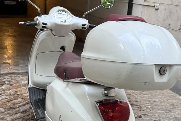 وسپا  ال ایکس 150i