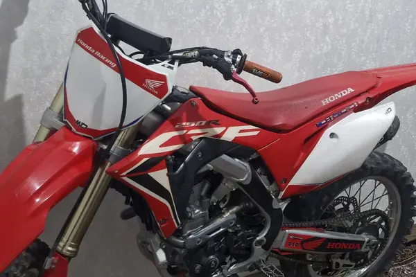 هوندا  CRF 250