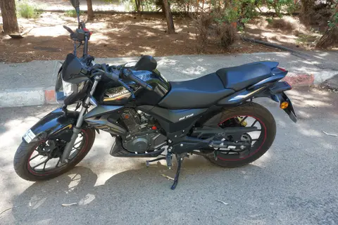 کیو جی موتور، NX 150