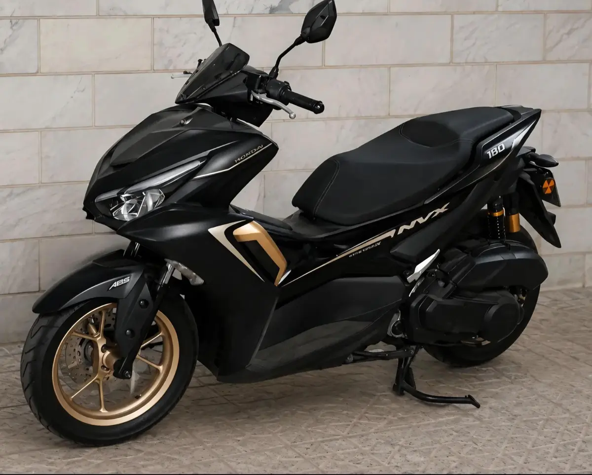 کبیر موتور،  NVX 180