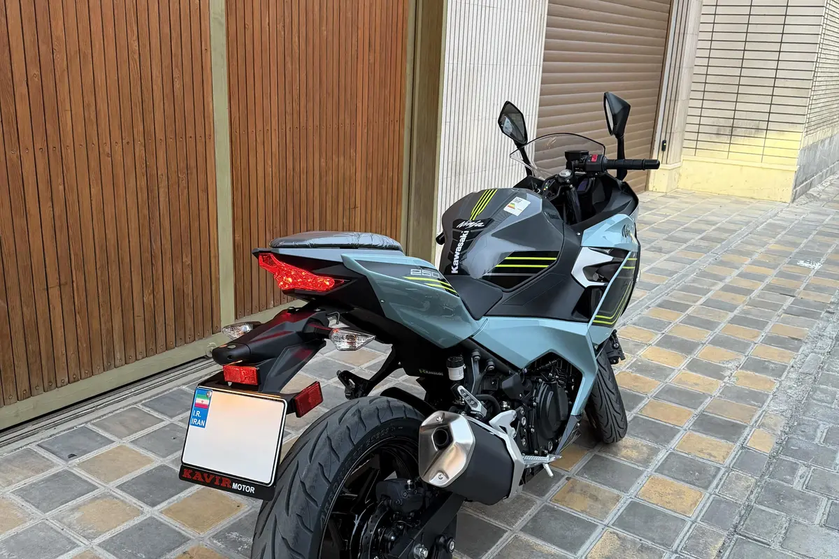 کاوازاکی،  نینجا 250