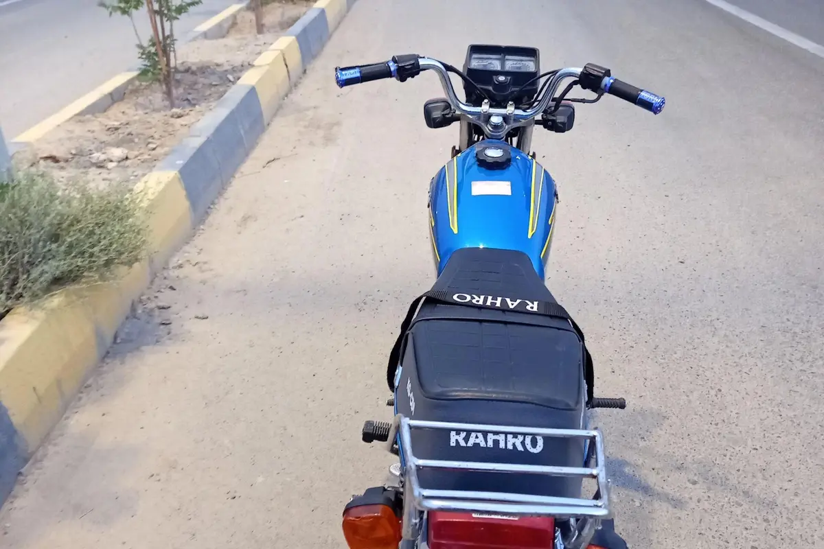زمرد کویر،  150CDI