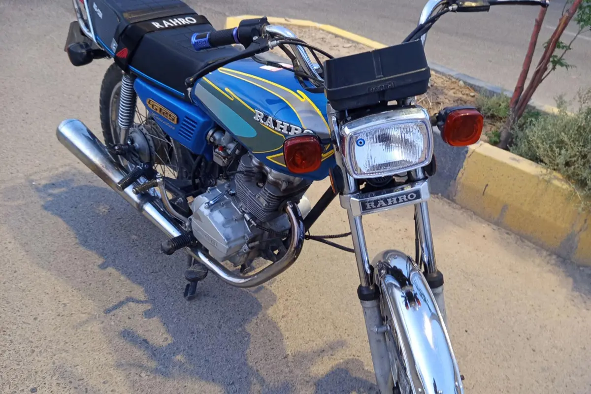 زمرد کویر،  150CDI
