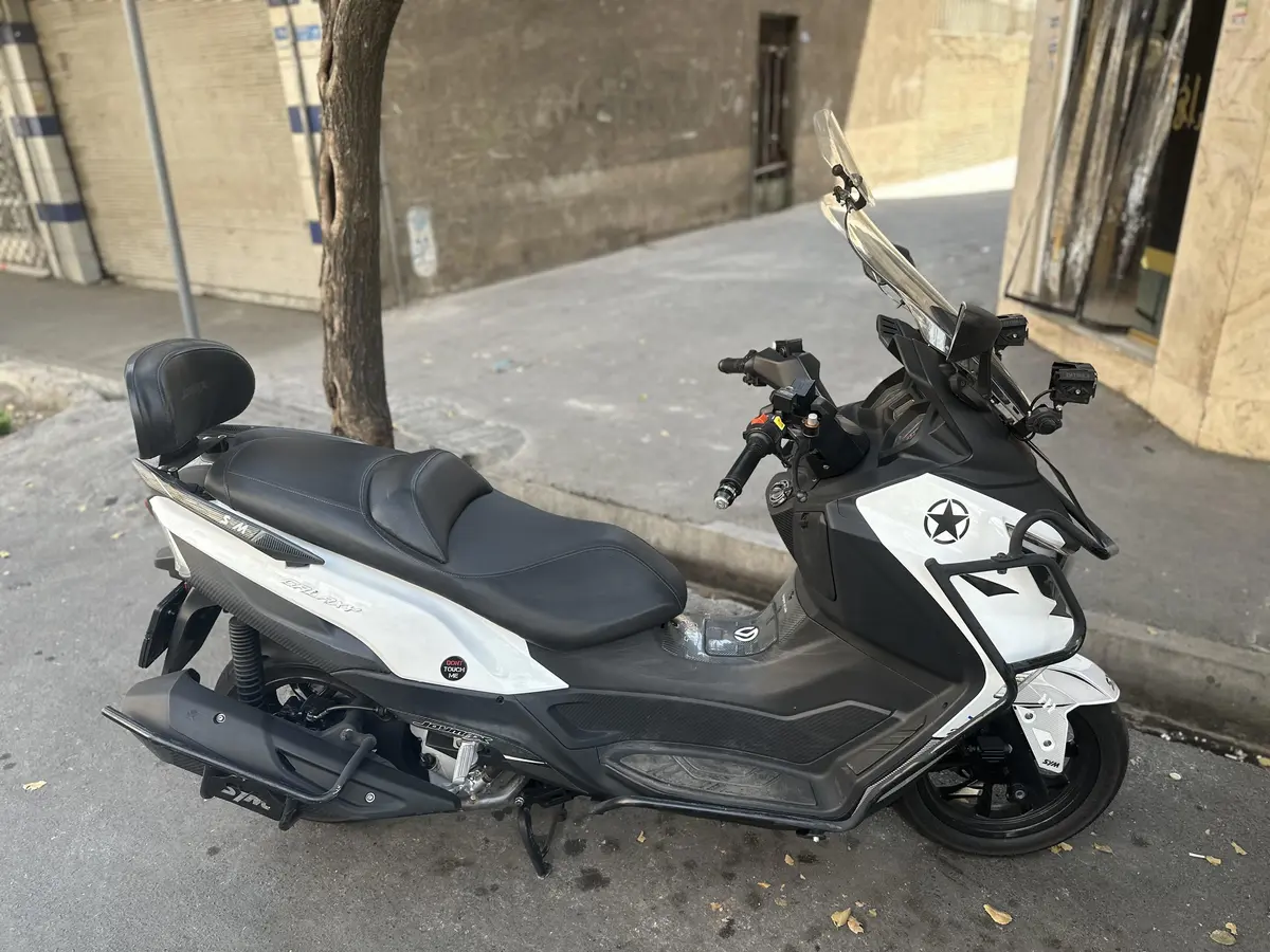 اس وای ام،  گلکسی JX 250