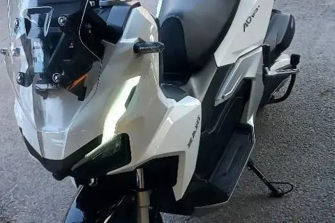 هوندا، ADV 150