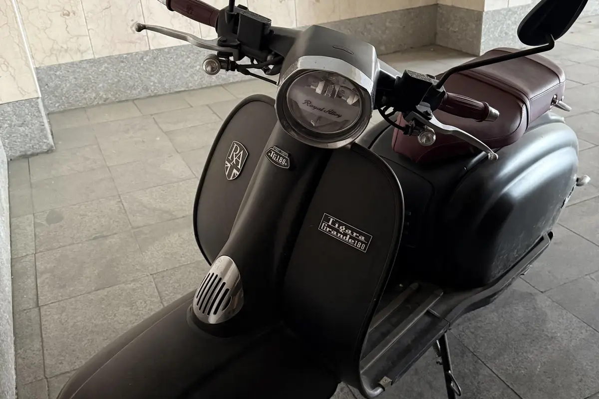 رویال الوی،  GP170