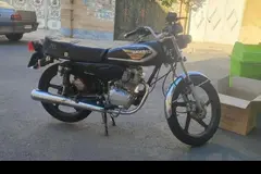 هوندا، CD 200