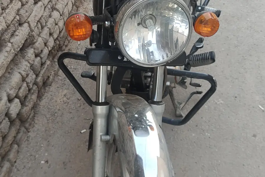 هانی موتور، BM 200