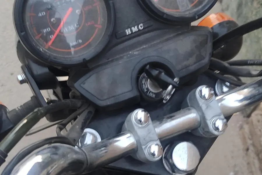 هانی موتور، BM 200