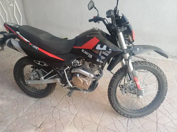 کویر موتور  T2-250