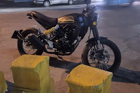 کویر موتور، ST3-220