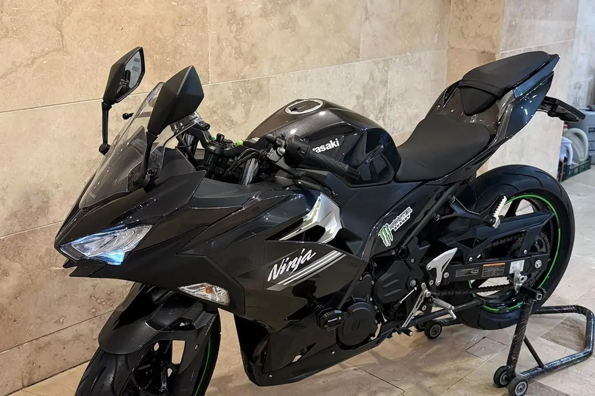 کاوازاکی،  نینجا 250