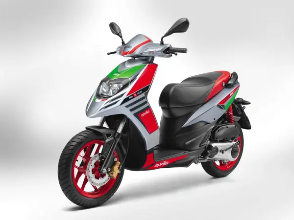 آپریلیا  SR 150
