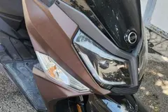 اس وای ام، گلکسی J 200