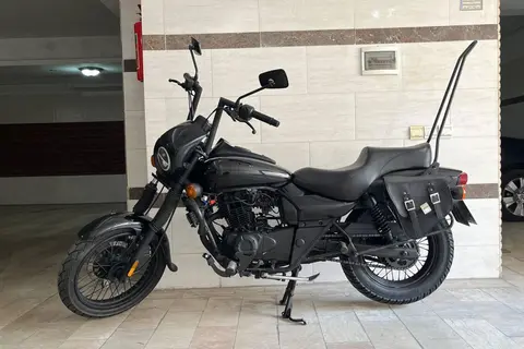 باجاج، اونجر 220