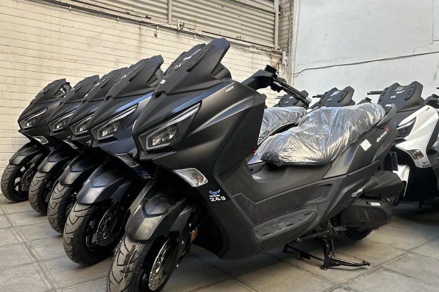 اس وای ام، گلکسی JX 250