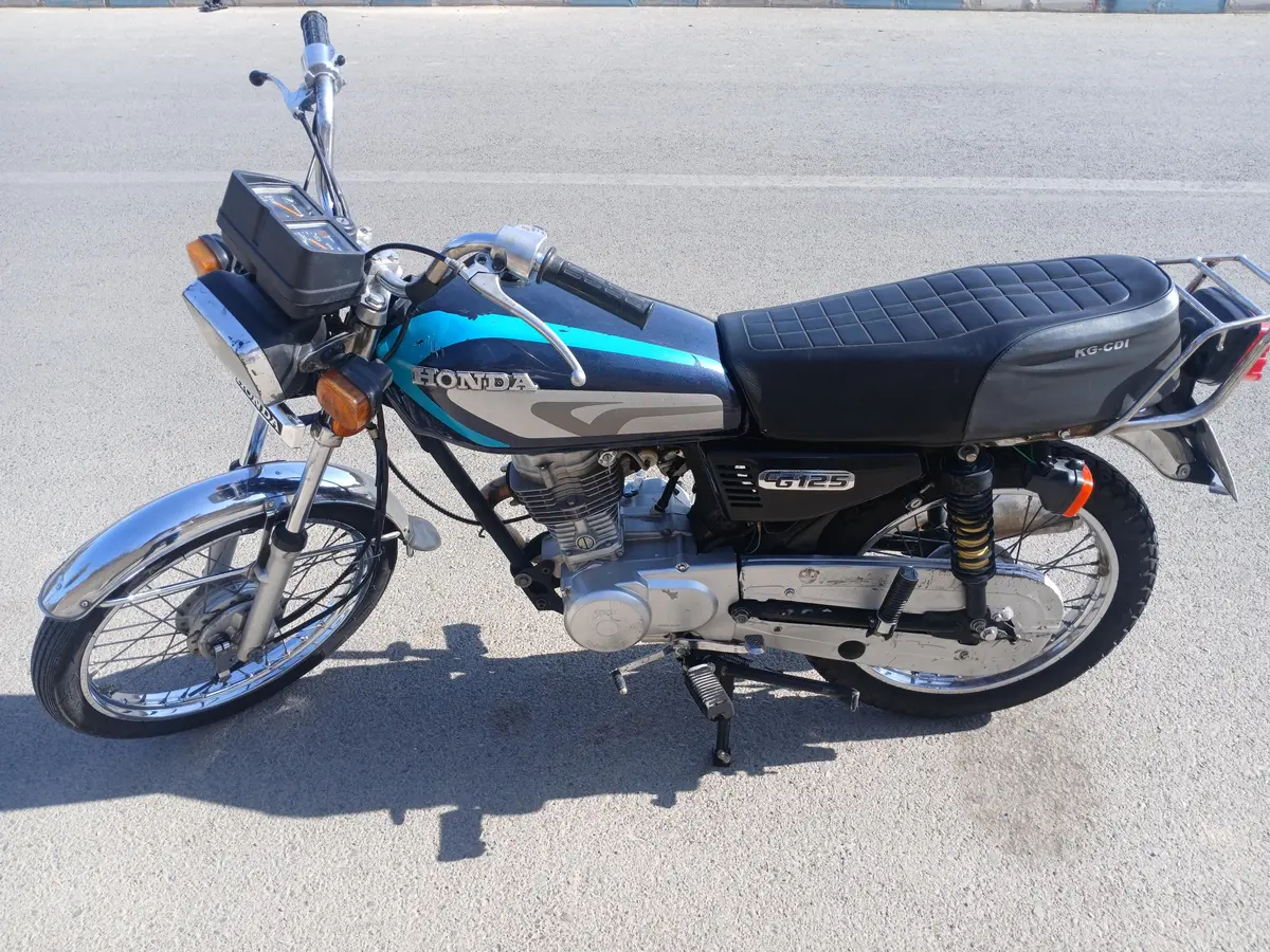اصفهان سیکلت،  برمودا
