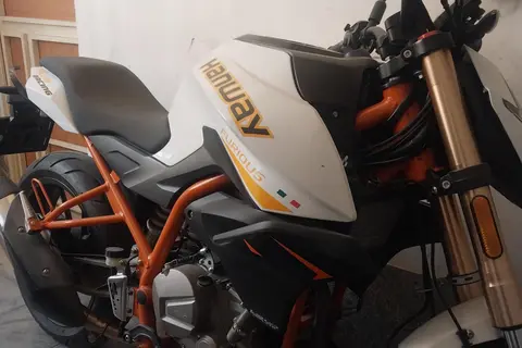 جهان همتا، هانوی NK250