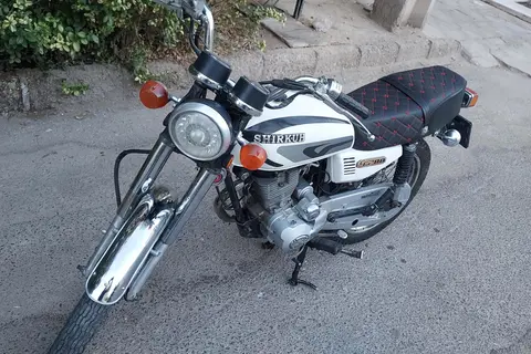 شرکو، تریال